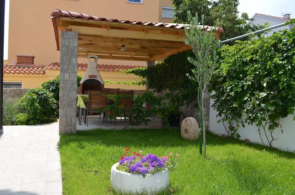 Apartments Fran Baška Chorwacja