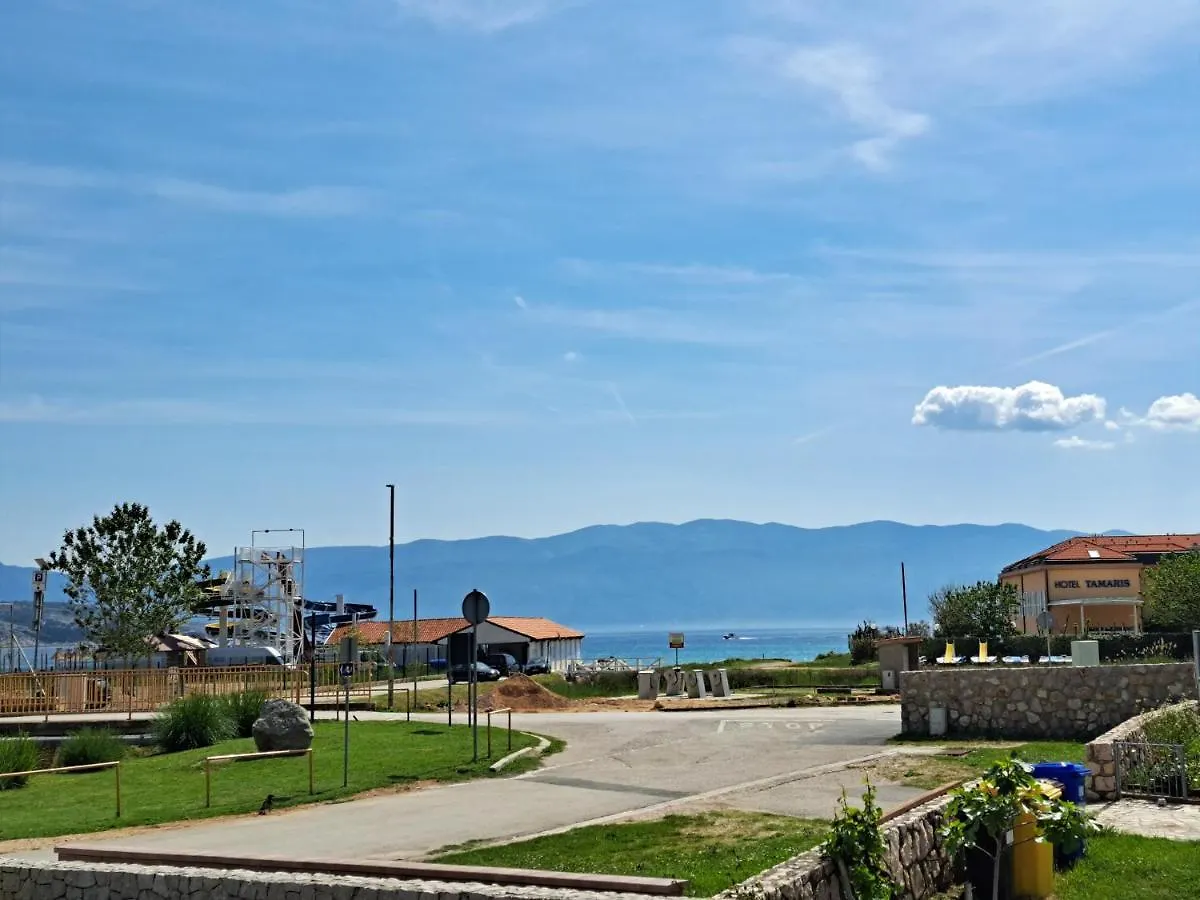 Apartments Fran Baska  Baska (Krk)