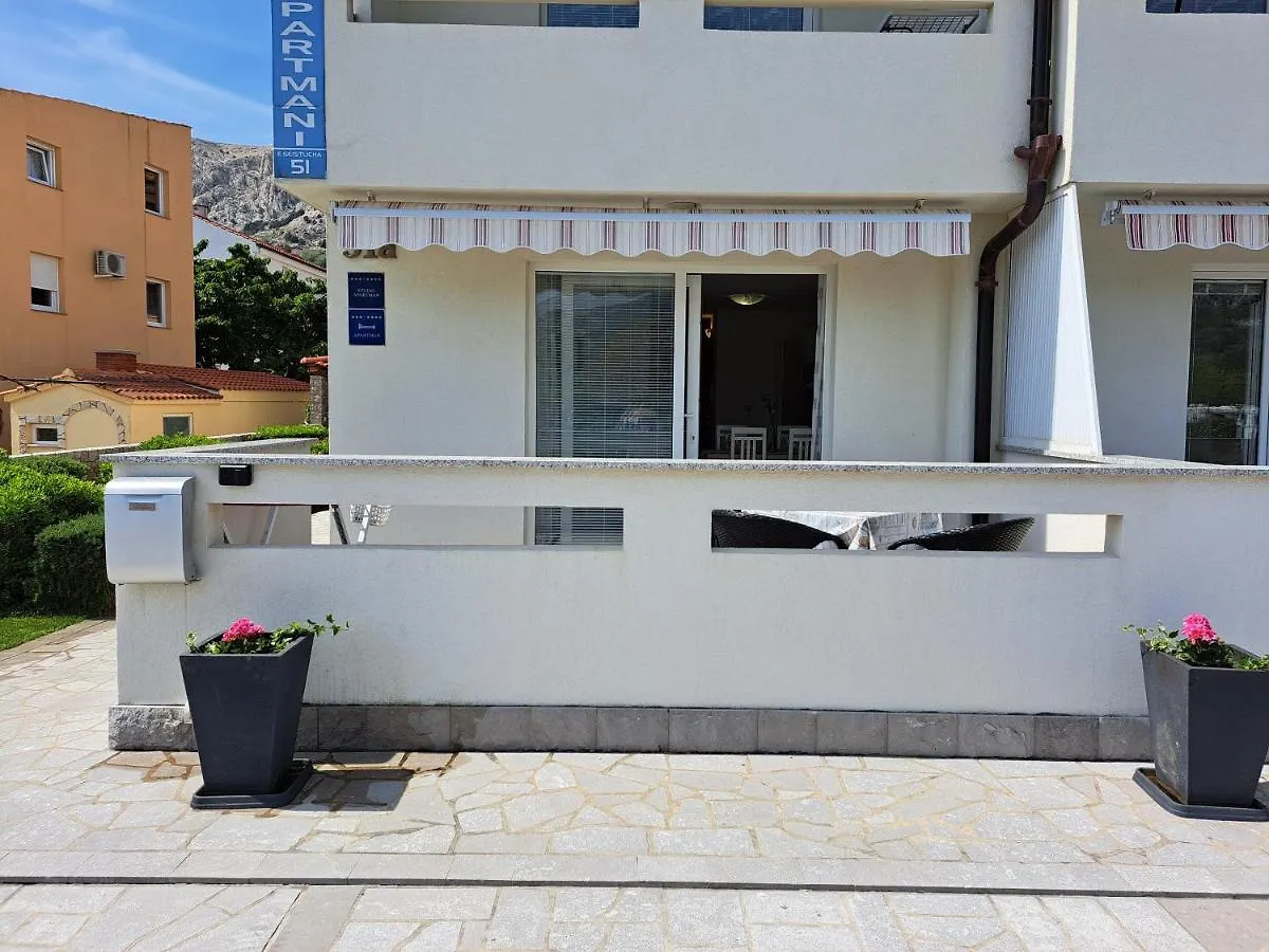 Apartments Fran Baska  Croatia