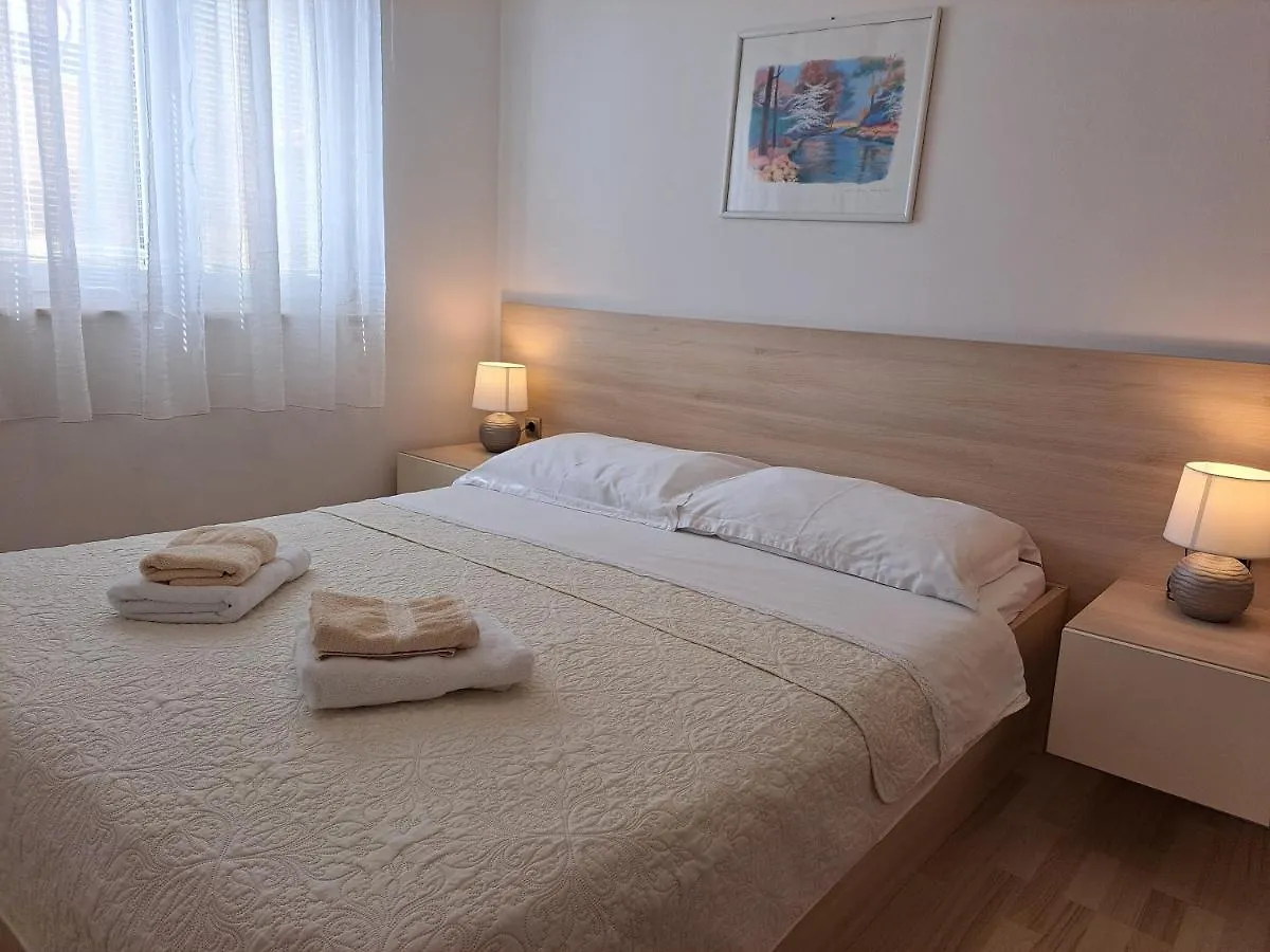 Apartments Fran Baska