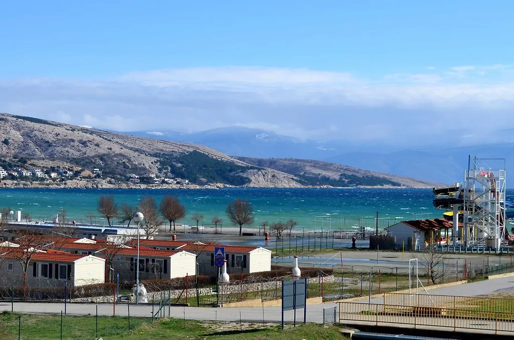 Apartments Fran Baska  Croatia
